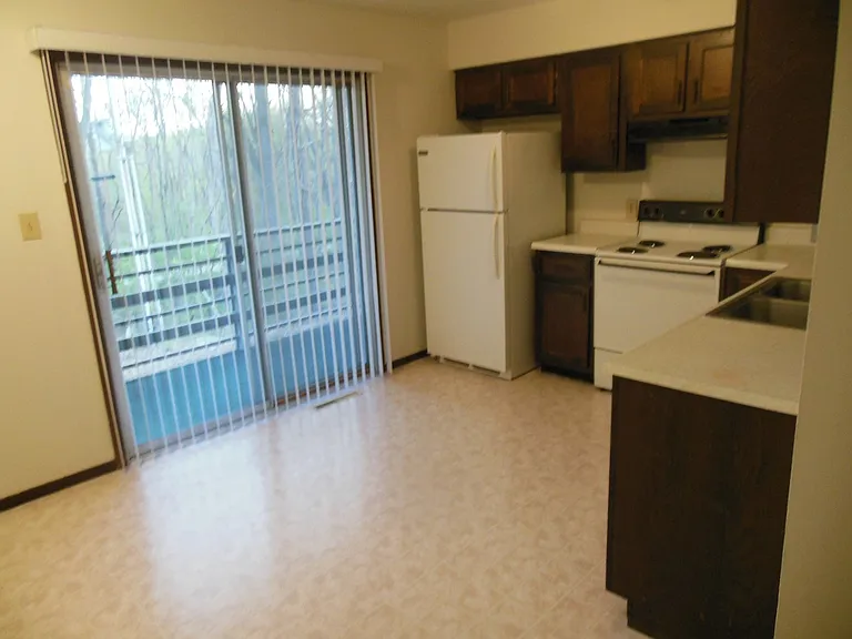 4522-4536 W Bellview Dr — Photo 5