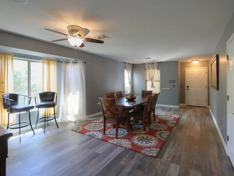 204 S La Amador Trl — Photo 5