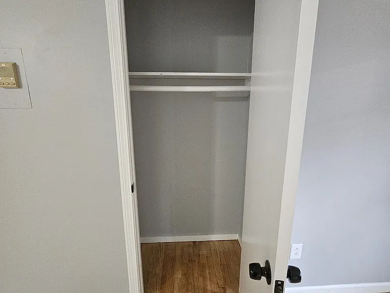 1222 Stanley St #104 — Photo 5