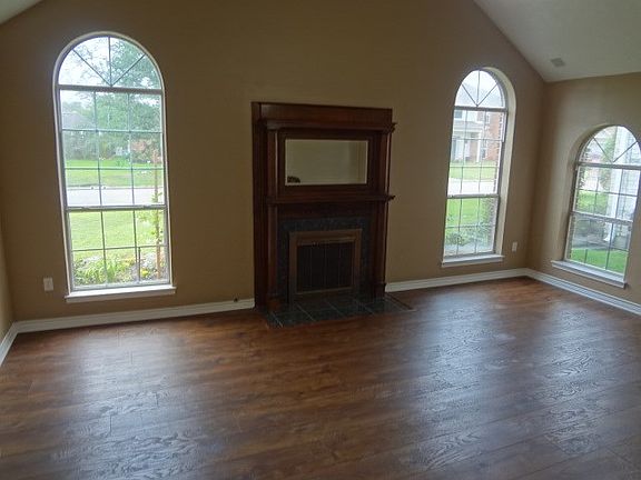 5th image of 2219 Avenue N