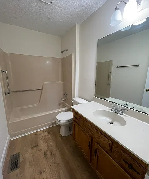 2359 Hendersonville Rd #12 — Photo 8