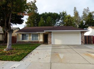 4223 Valley Hi Dr, Sacramento, CA 95823