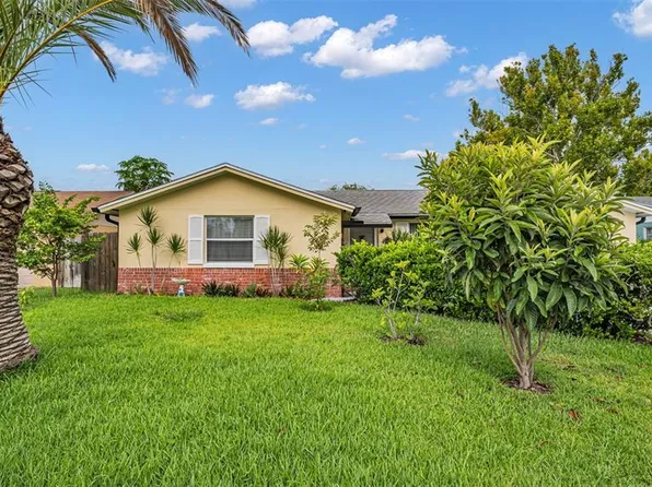 8717 Velvet Dr, Port Richey, FL 34668