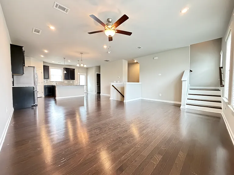 2838 Village Park Bnd — Photo 13