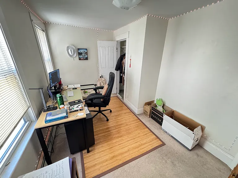 32 Kinnaird St #2 — Photo 5
