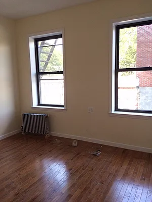 Rented by BuySell Real Estate Inc | media 34