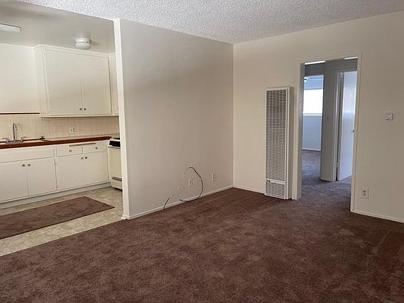 3rd image of 11915 Jefferson Blvd #2