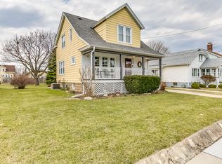 7328 27th Ave, Kenosha, WI 53143