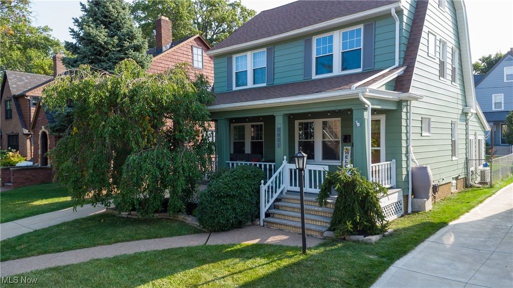 Real estate listing image