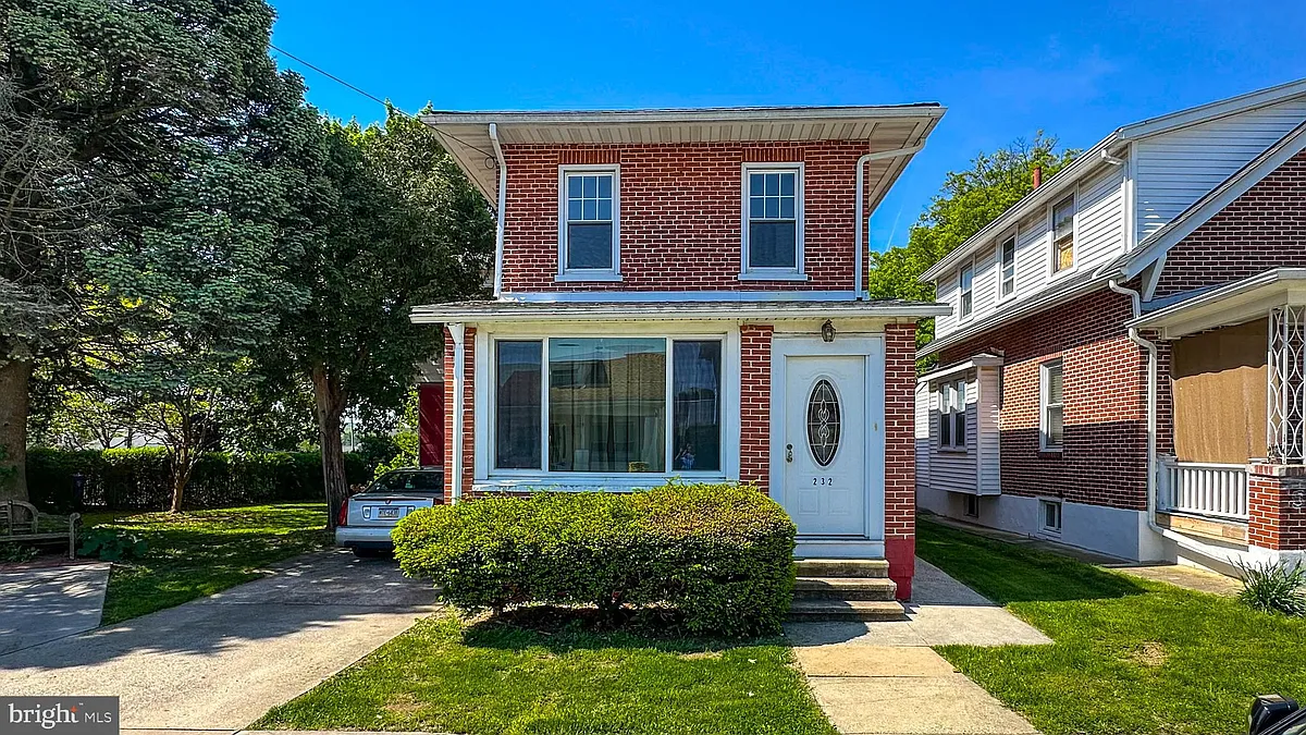 Building Photo - 232 Carroll St #2
