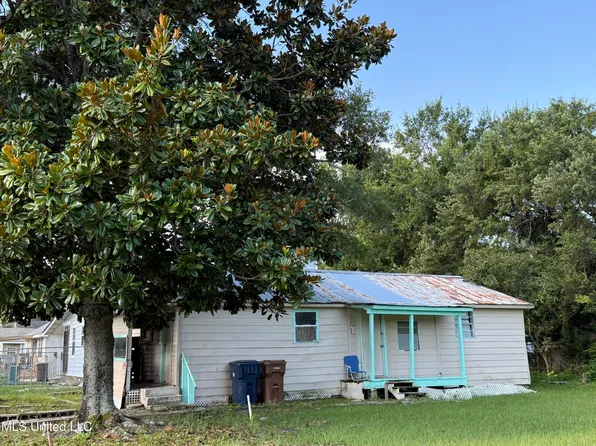 277 Nichols Dr, Biloxi, MS 39530