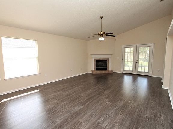 2nd image of 1534 Slash Pine Ct