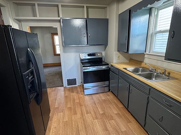 4th image of 330 W Rudisill Blvd