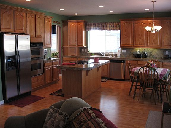 Large Open Kitchen