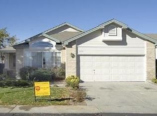 2257 S Lima Ct, Aurora, CO 80014