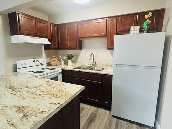 5th image of 358 Hampshire Dr #1FNA-49014