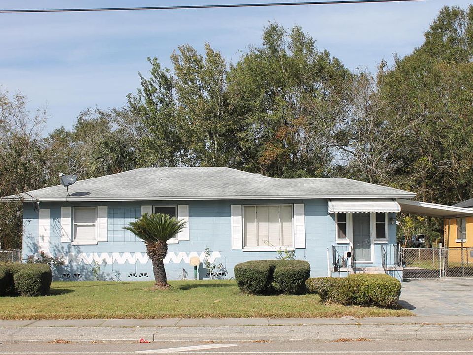 1st image of 2733 W 45th St