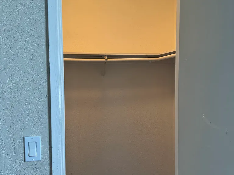 1354 Daniel Ct — Photo 11