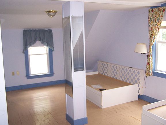 4th image of 83 Elmwood Road