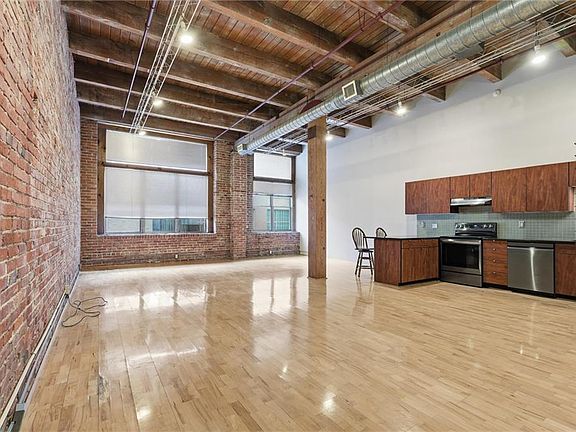 5th image of 306 W 7th St APT 203