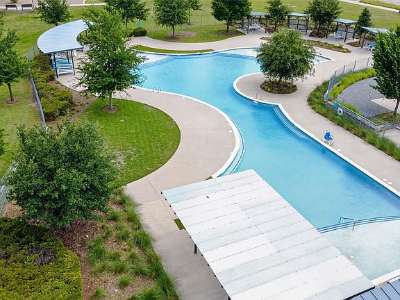 5th image of 1517 Snowdrop Dr