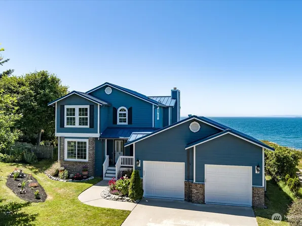 2369 West Beach Road, Oak Harbor, WA 98277