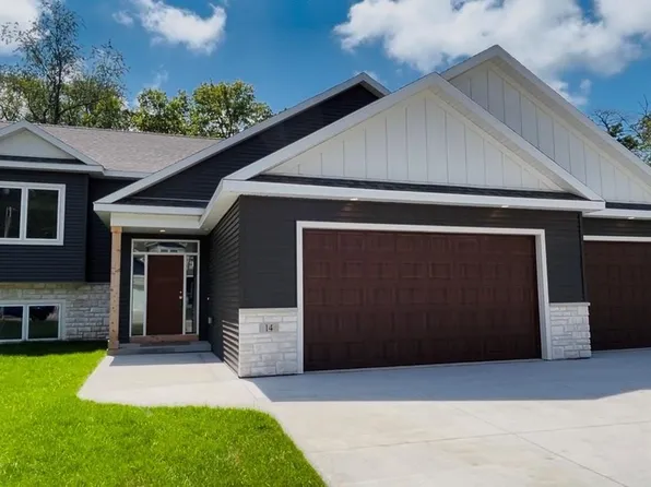 14 Tyrol Dr SE, Rochester, MN 55904