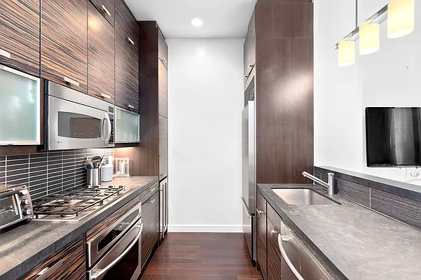 Rented by Compass | media 2