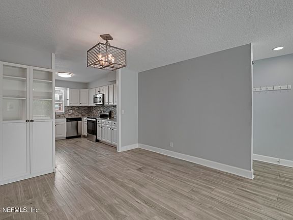 5th image of 4915 BAYMEADOWS Road #8H