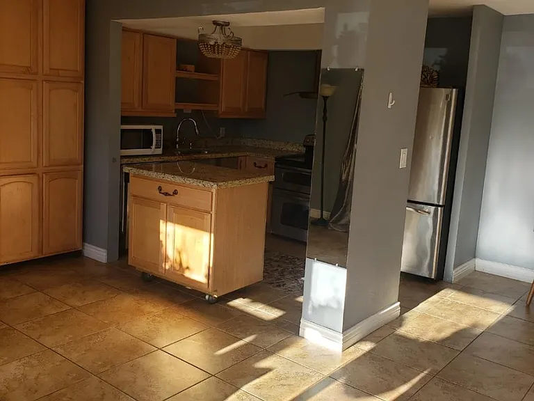 2415 W Hazelwood St #78 — Photo 42