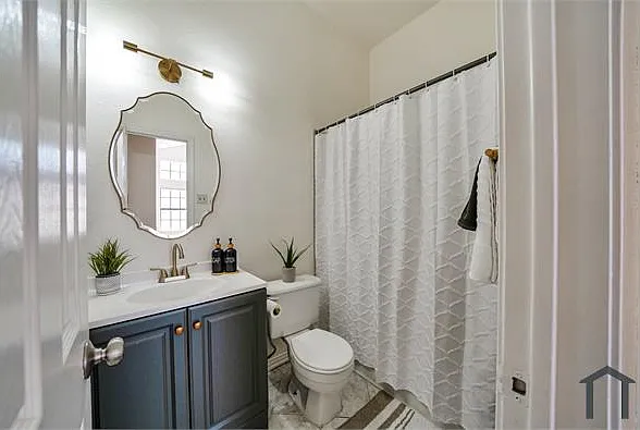 6818 Flaming Ridge Dr — Photo 16