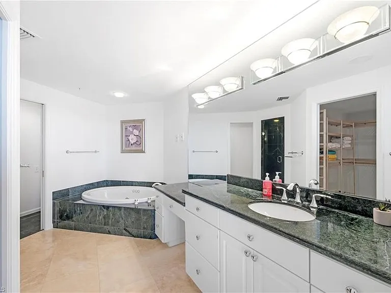 60 Seagate Dr #1606 — Photo 20
