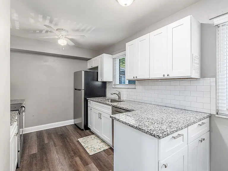 2103 Iuka Ravine — Photo 23