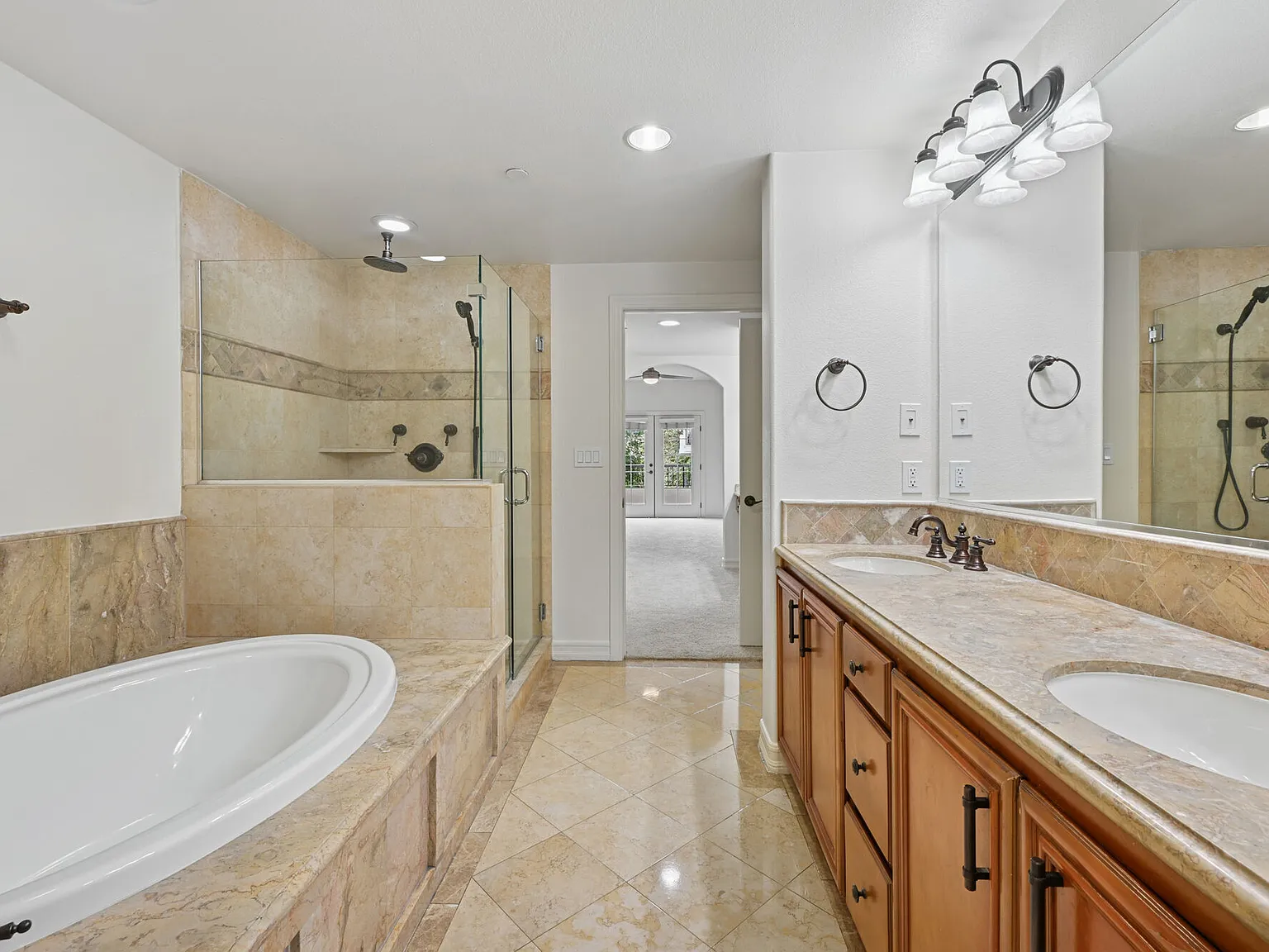 The Montecito — Photo 3