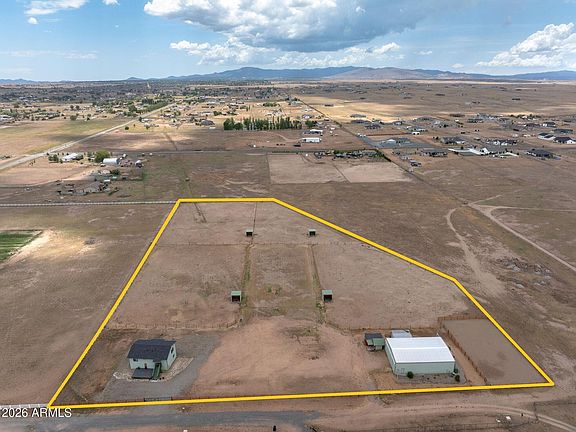 4th image of 7075 E Airfield Road
