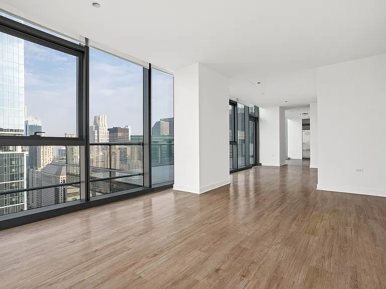 Wolf Point West Penthouse Views