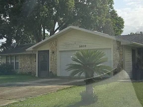 2nd image of 2829 Willow Oak Dr