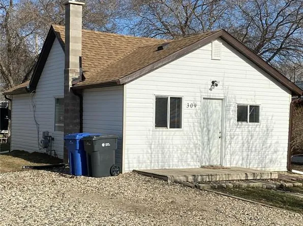 309 5th STREET W, Carlyle, SK S0C 0R0