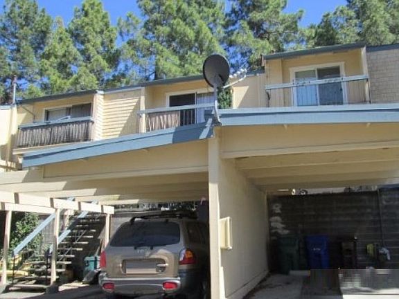 3rd image of 433 Joan Vista St