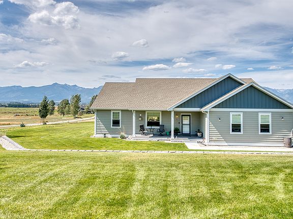2nd image of 653 Hope Dr