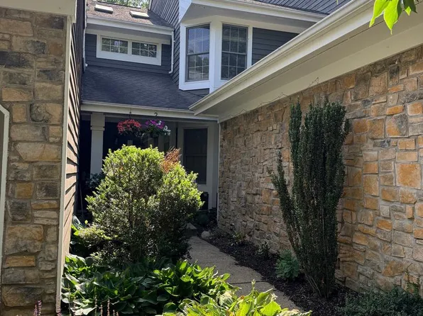72 Coriander Dr, Princeton, NJ 08540