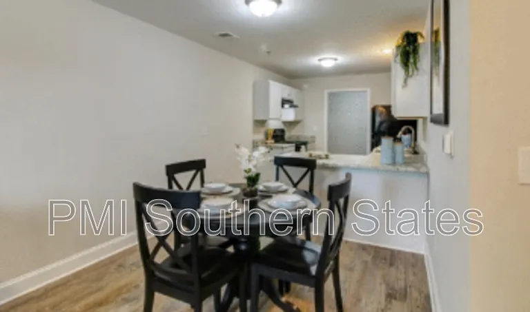 202 Walnut Hill Dr #C — Photo 4