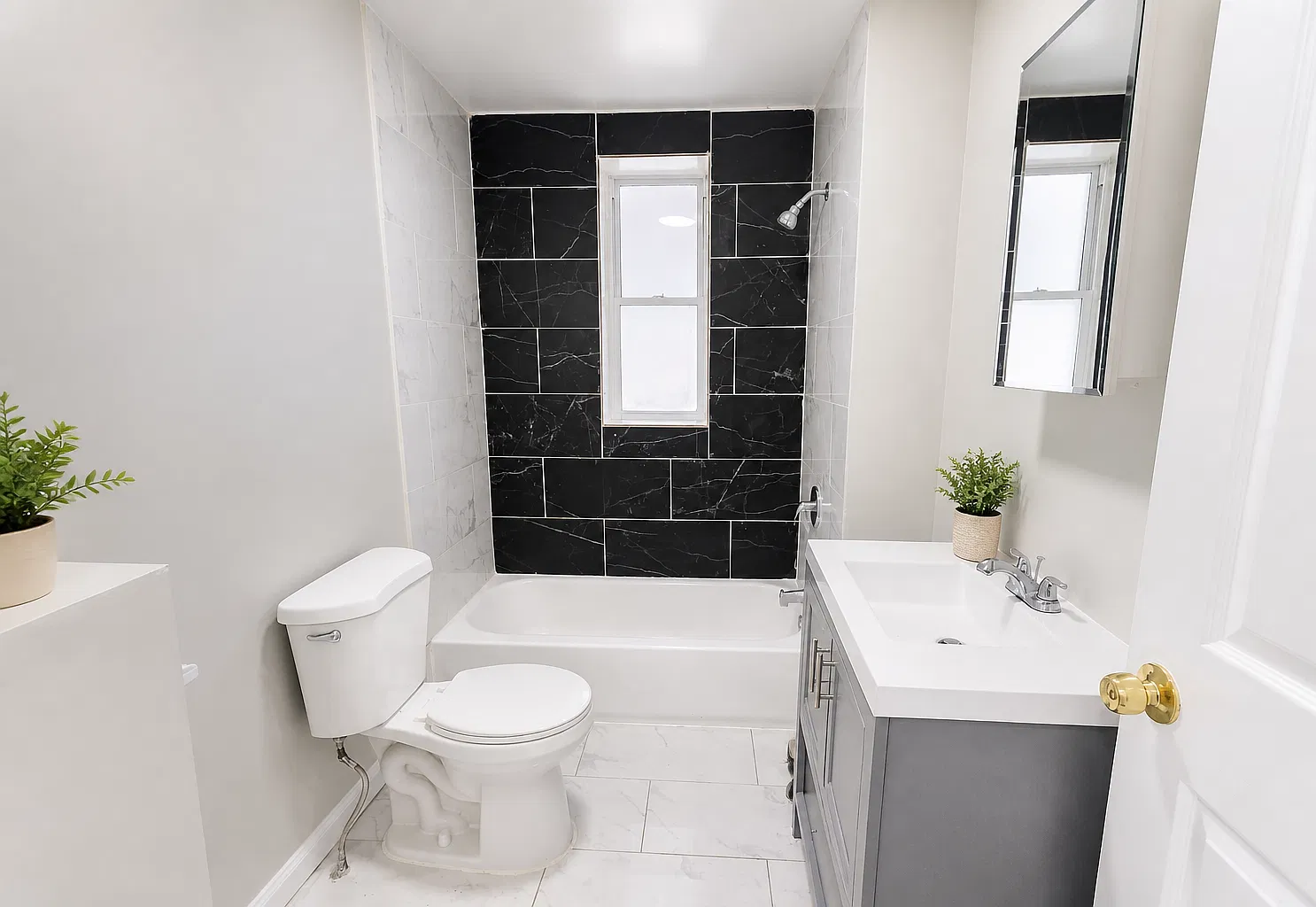 4 bed, $2,295 — Photo 3