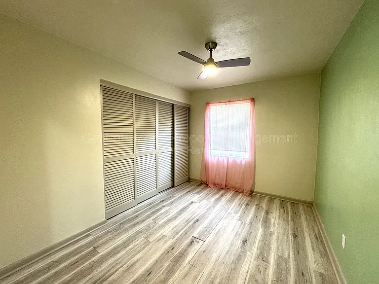 1074 Gerona Ave — Photo 11