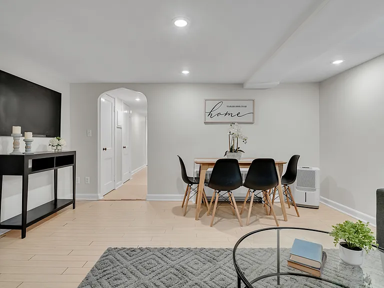 12 Shepard St #A — Photo 2