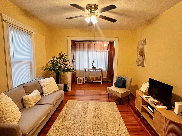 124 Willis Ave #1 — Photo 12