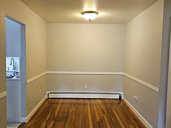 4th image of 4 Brook Rd #18