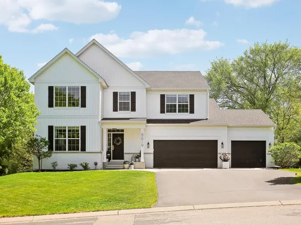 8619 Portage Ln E, Shakopee, MN 55379