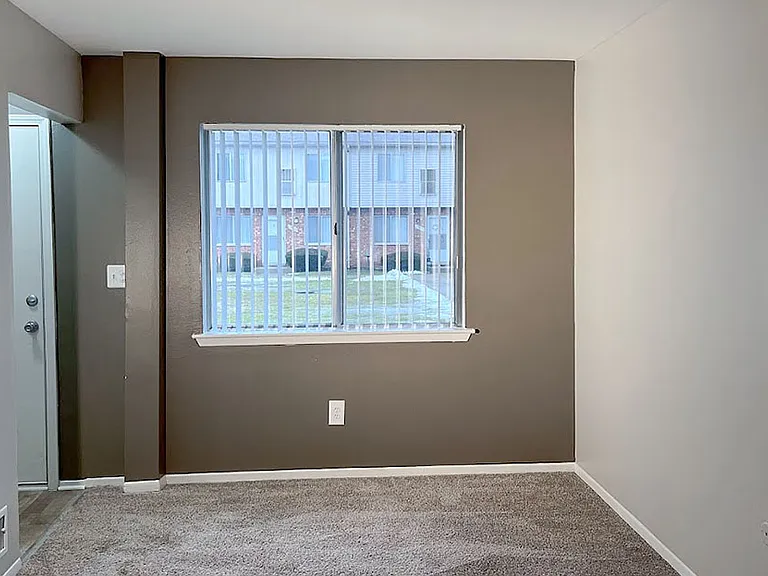 Coppertree Apartments & Townhomes — Photo 14