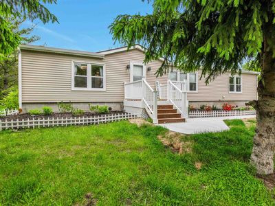 1371 Sturdevant Rd, Smiths Creek, MI, 48074